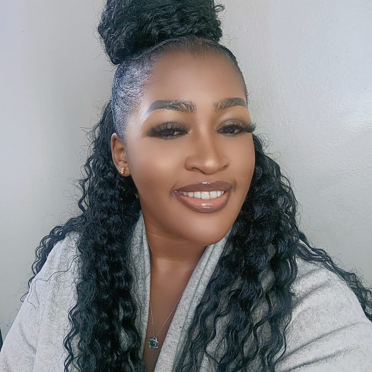 Antonette Sibanda, Director of Anto's Touch of Class Make-Up and Tutorials